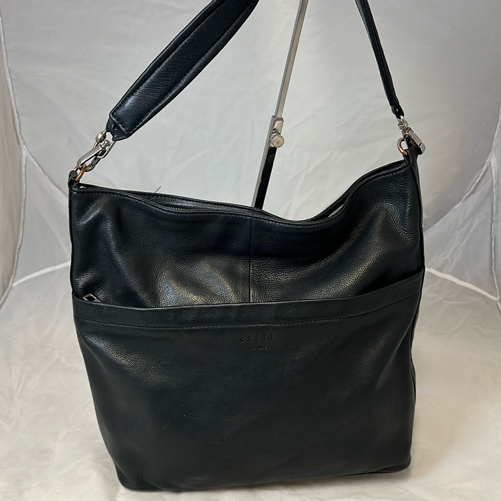 Still Nordic Black Shoulder Anouk Hobo Bag